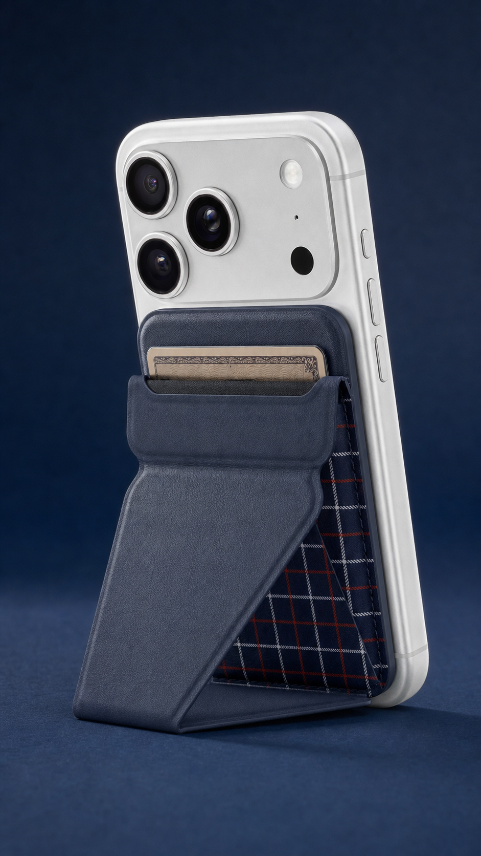 120 MagSafe Cardholder Stand
